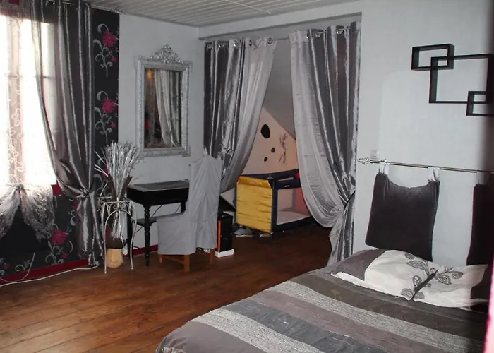 Maison Classee 50m Ocean De 2 A 12 Personnes بيت للعطل